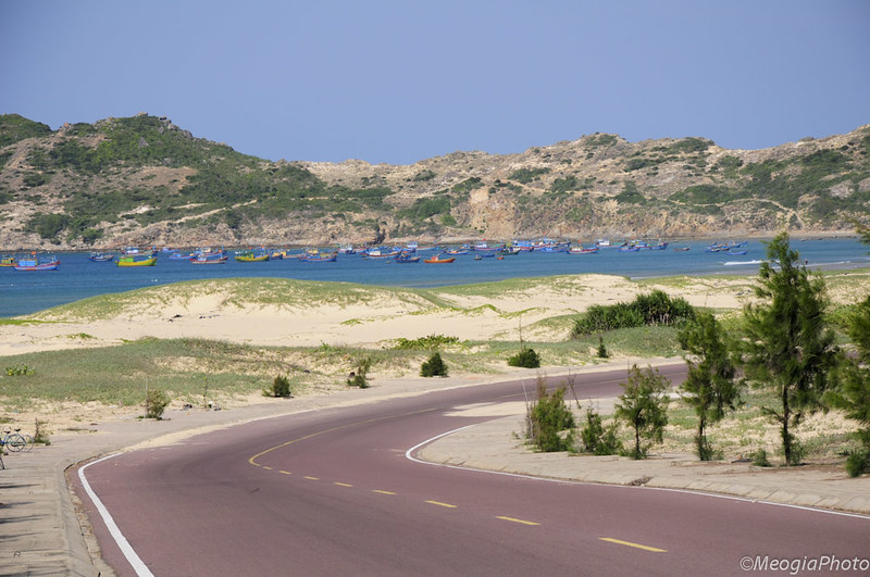 14476228970_290a6774c5_c