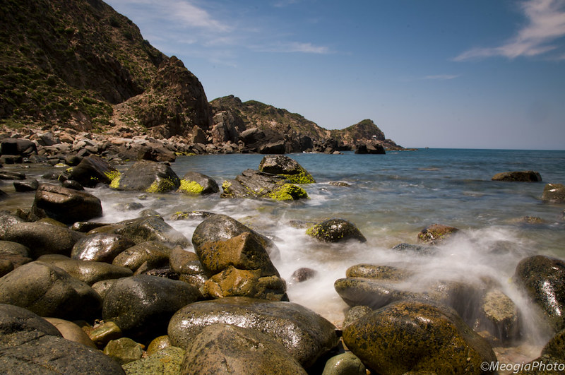 14476283868_a57e4244b0_c