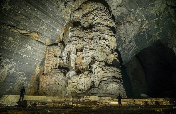 Hang Tham Khoun Xe từng là nơi đánh bắt cá và nuôi yến của người dân địa phương.