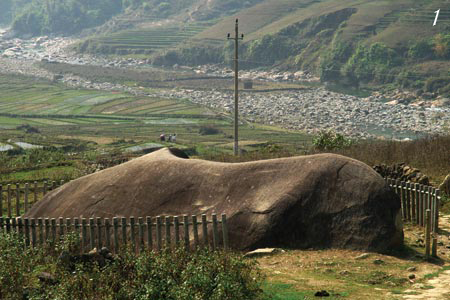 Bãi đá cổ – Điểm du lịch hấp dẫn ở Sa Pa