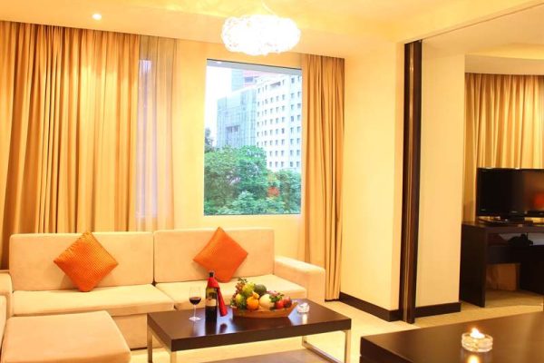 Palace Hotel Saigon2